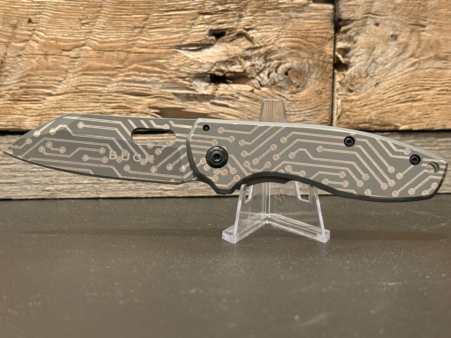 Custom Engraved Circuit Pattern Buck Knife – Blade of Precision
