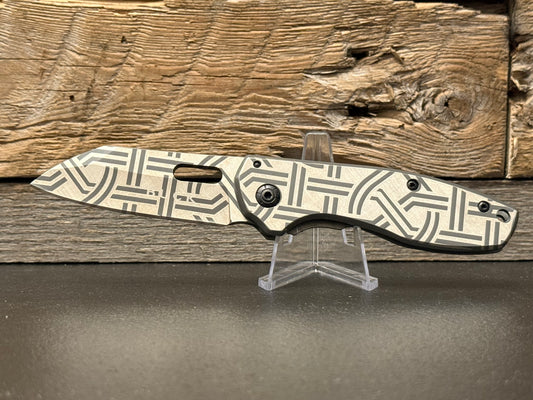 Celtic Weave Buck Knife (Steel) – Blade of Legacy